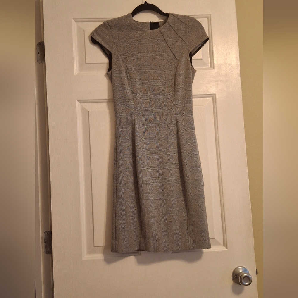 H&M Gray Mock Neck Sheath Dress Cap Sleeve